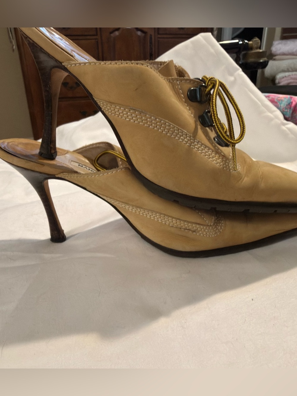 Vintage Manolo Blahnik Oklamod Timberland Pointed Toe Lace-Up Mules EU 38 US 7.5 - Picture 6 of 16